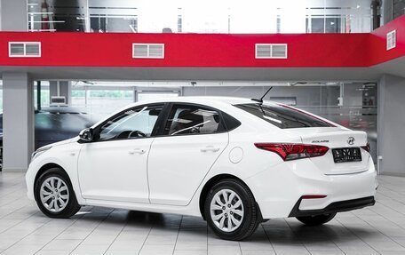 Hyundai Solaris II рестайлинг, 2018 год, 899 000 рублей, 4 фотография