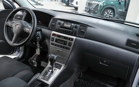 Toyota Corolla, 2005 год, 599 000 рублей, 11 фотография