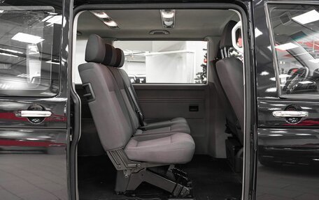 Volkswagen Caravelle T5, 2014 год, 1 749 000 рублей, 9 фотография