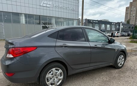 Hyundai Solaris II рестайлинг, 2013 год, 785 000 рублей, 4 фотография