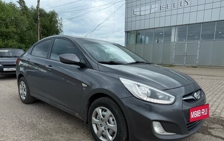 Hyundai Solaris II рестайлинг, 2013 год, 785 000 рублей, 2 фотография