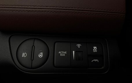 Hyundai Grand Starex Grand Starex I рестайлинг 2, 2019 год, 3 130 000 рублей, 15 фотография