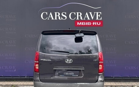 Hyundai Grand Starex Grand Starex I рестайлинг 2, 2019 год, 3 130 000 рублей, 5 фотография
