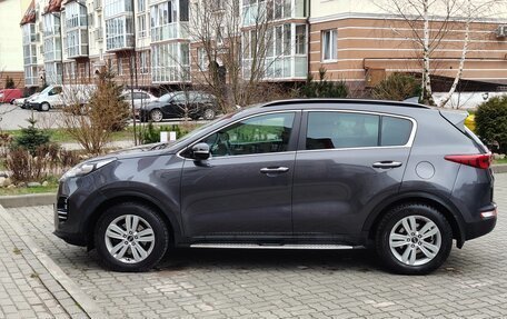 KIA Sportage IV рестайлинг, 2018 год, 1 900 000 рублей, 3 фотография
