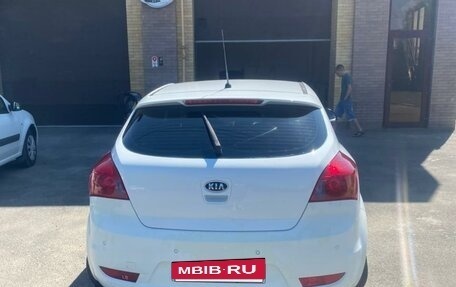 KIA cee'd I рестайлинг, 2009 год, 690 000 рублей, 2 фотография