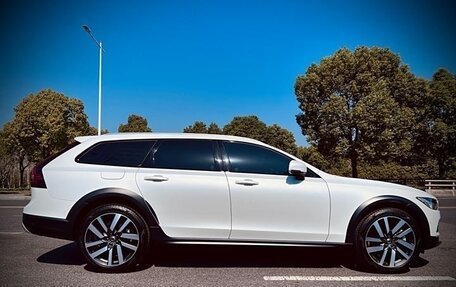 Volvo V90 II, 2022 год, 4 690 000 рублей, 4 фотография