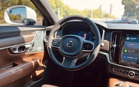 Volvo V90 II, 2022 год, 4 690 000 рублей, 13 фотография