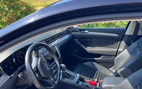Volkswagen Passat B8 рестайлинг, 2018 год, 2 900 000 рублей, 4 фотография