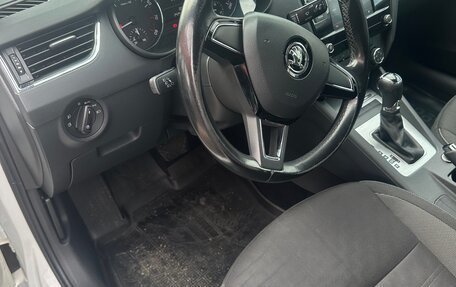 Skoda Octavia, 2017 год, 1 380 000 рублей, 9 фотография