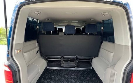Volkswagen Caravelle T6 рестайлинг, 2016 год, 2 950 000 рублей, 7 фотография
