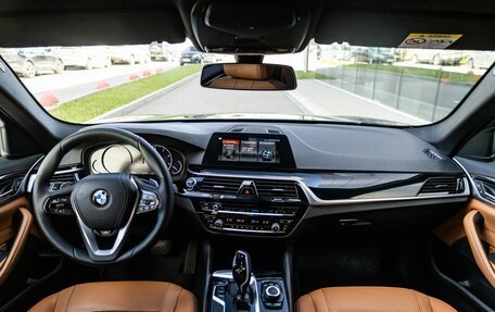 BMW 5 серия, 2020 год, 2 999 000 рублей, 18 фотография