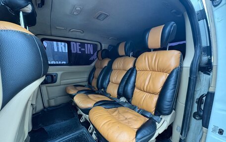 Hyundai Grand Starex Grand Starex I рестайлинг 2, 2011 год, 1 180 000 рублей, 11 фотография