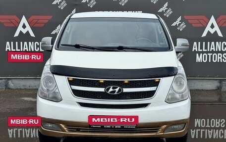 Hyundai Grand Starex Grand Starex I рестайлинг 2, 2011 год, 1 180 000 рублей, 2 фотография