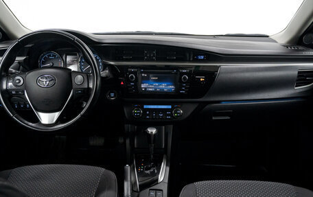 Toyota Corolla, 2013 год, 1 350 000 рублей, 19 фотография