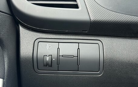 Hyundai Solaris II рестайлинг, 2016 год, 960 000 рублей, 18 фотография