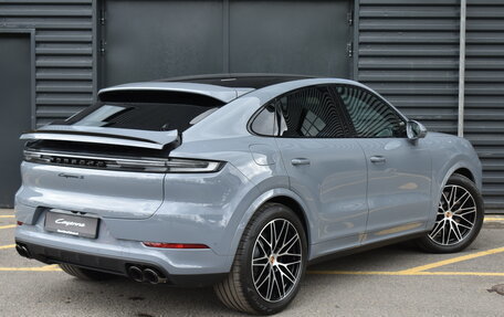 Porsche Cayenne III, 2024 год, 20 400 000 рублей, 4 фотография