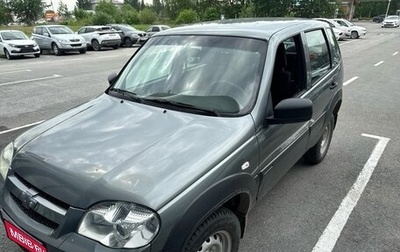 Chevrolet Niva I рестайлинг, 2019 год, 626 000 рублей, 1 фотография
