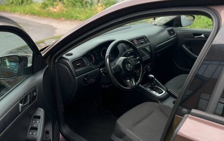 Volkswagen Jetta VI, 2014 год, 1 000 000 рублей, 7 фотография