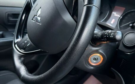 Mitsubishi Outlander III рестайлинг 3, 2018 год, 1 950 000 рублей, 9 фотография