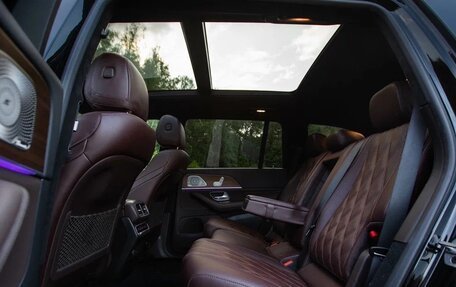 Mercedes-Benz GLS, 2023 год, 12 250 000 рублей, 24 фотография