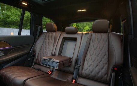 Mercedes-Benz GLS, 2023 год, 12 250 000 рублей, 36 фотография