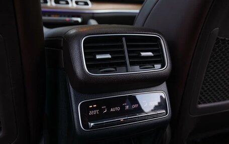 Mercedes-Benz GLS, 2023 год, 12 250 000 рублей, 31 фотография