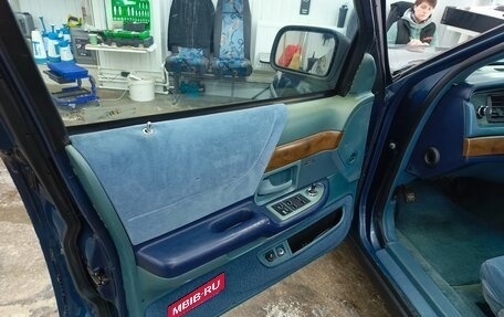Ford Crown Victoria II, 1993 год, 900 000 рублей, 4 фотография