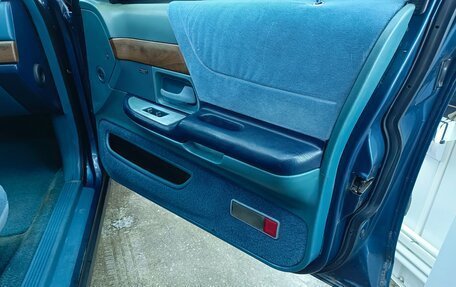 Ford Crown Victoria II, 1993 год, 900 000 рублей, 12 фотография