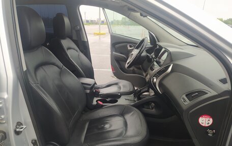 Hyundai ix35 I рестайлинг, 2011 год, 959 000 рублей, 15 фотография