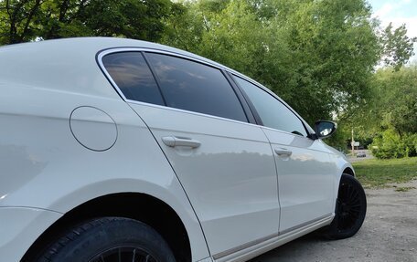 Volkswagen Passat B7, 2014 год, 995 000 рублей, 4 фотография