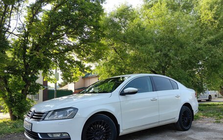 Volkswagen Passat B7, 2014 год, 995 000 рублей, 8 фотография