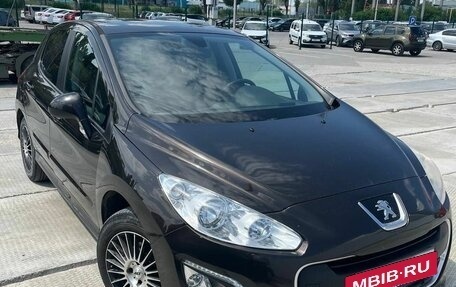 Peugeot 308 II, 2012 год, 579 000 рублей, 3 фотография
