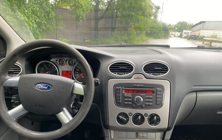 Ford Focus II рестайлинг, 2010 год, 410 000 рублей, 4 фотография