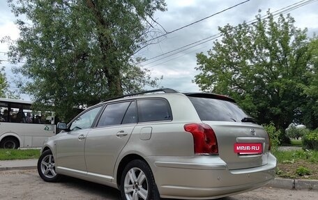 Toyota Avensis III рестайлинг, 2003 год, 650 000 рублей, 16 фотография