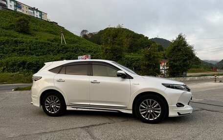 Toyota Harrier, 2015 год, 2 350 000 рублей, 2 фотография