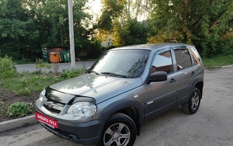 Chevrolet Niva I рестайлинг, 2014 год, 595 000 рублей, 3 фотография