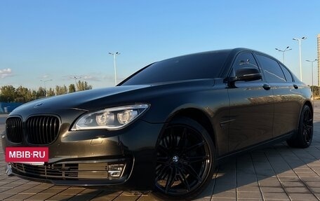 BMW 7 серия, 2013 год, 1 750 000 рублей, 3 фотография