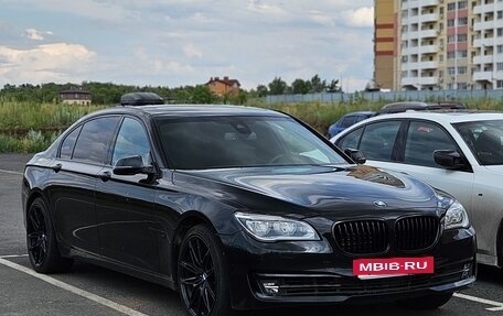 BMW 7 серия, 2013 год, 1 750 000 рублей, 6 фотография