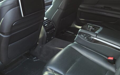 BMW 7 серия, 2013 год, 1 750 000 рублей, 21 фотография