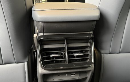 Geely Atlas, 2024 год, 3 917 190 рублей, 21 фотография