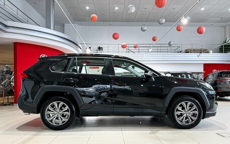 Toyota RAV4, 2024 год, 4 400 000 рублей, 8 фотография
