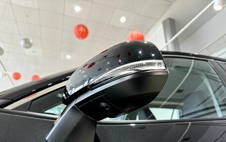 Toyota RAV4, 2024 год, 4 400 000 рублей, 12 фотография