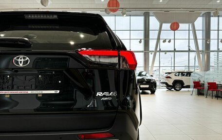Toyota RAV4, 2024 год, 4 400 000 рублей, 11 фотография