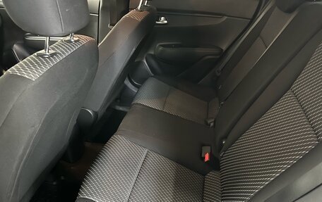 KIA Rio IV, 2019 год, 1 390 000 рублей, 8 фотография