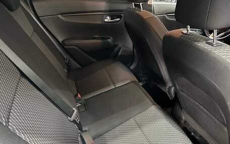 KIA Rio IV, 2019 год, 1 390 000 рублей, 10 фотография