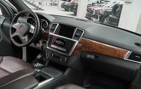 Mercedes-Benz M-Класс, 2012 год, 2 049 000 рублей, 12 фотография