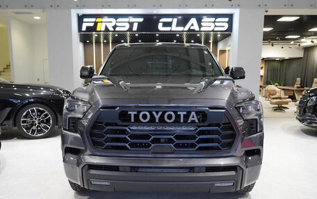 Toyota Sequoia, 2024 год, 13 660 000 рублей, 2 фотография