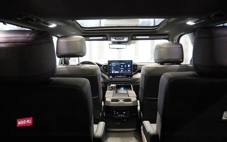Toyota Sequoia, 2024 год, 13 660 000 рублей, 20 фотография