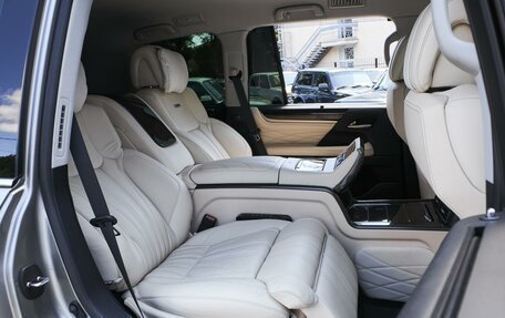 Lexus LX III, 2017 год, 9 899 000 рублей, 13 фотография