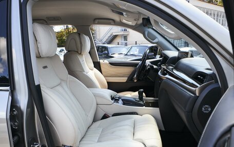 Lexus LX III, 2017 год, 9 899 000 рублей, 14 фотография